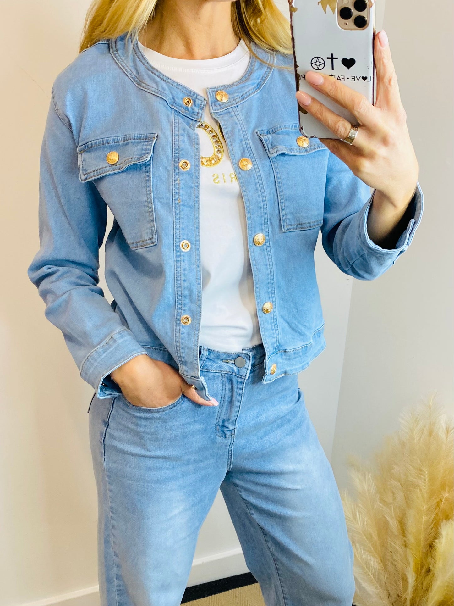 CALLIE - Light Wash Collarless Denim Jacket