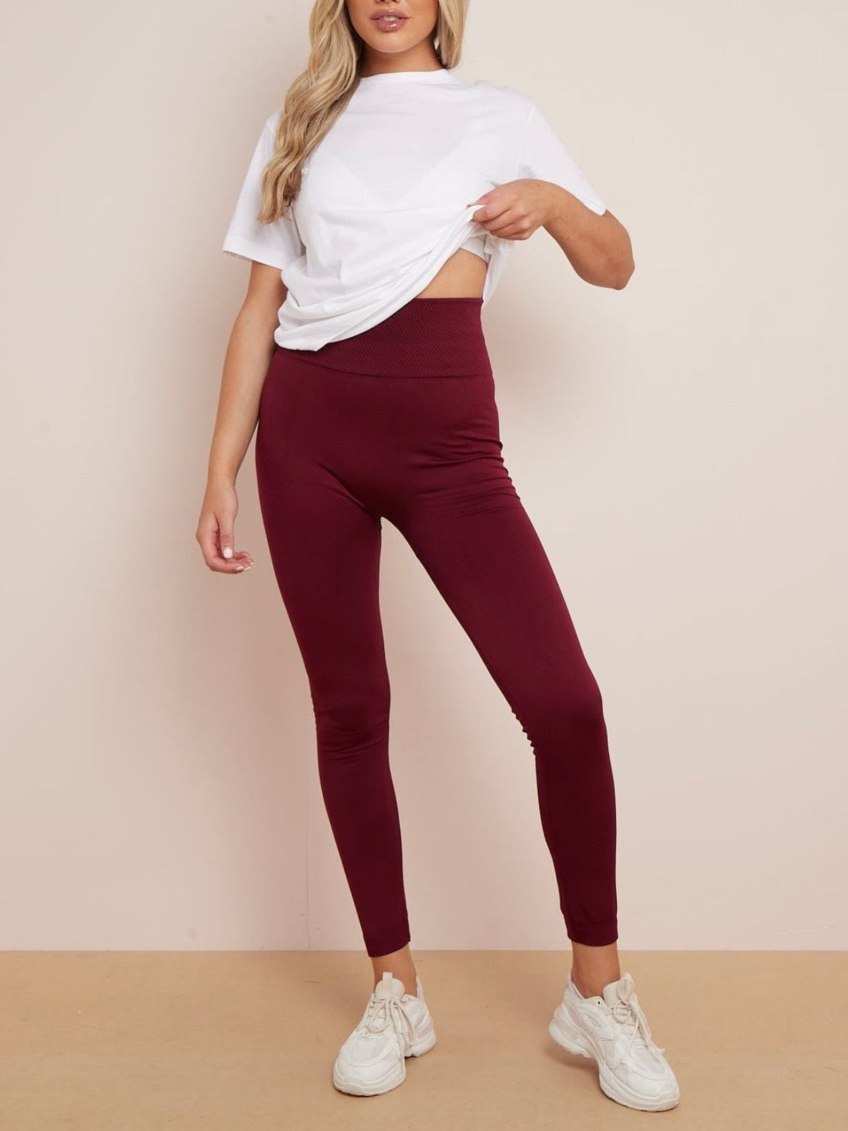ORLA - Fleecy Full Length Leggings In Wine