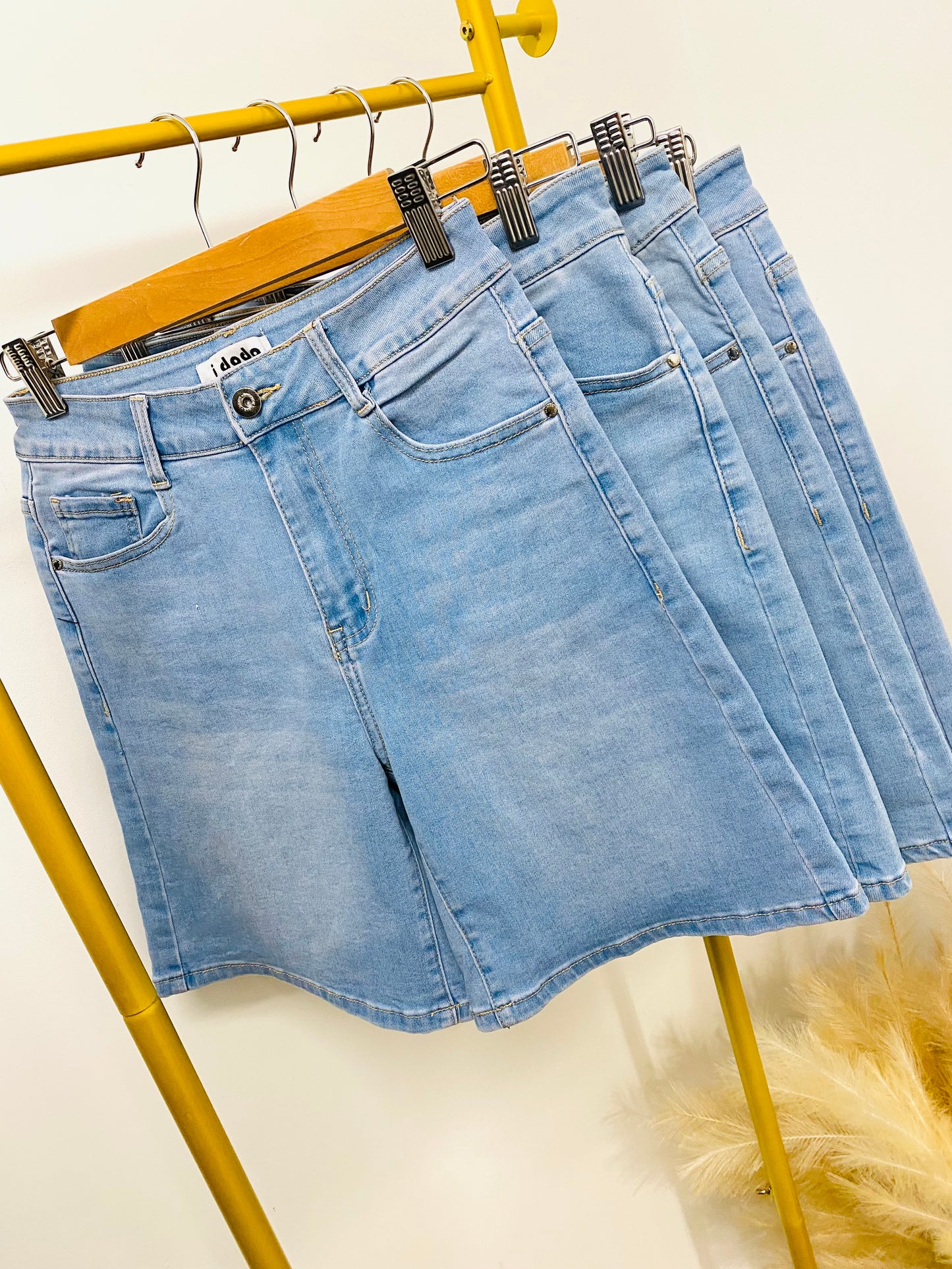 DEMI - Mid Wash Mid Length Denim Short (CLEARANCE)