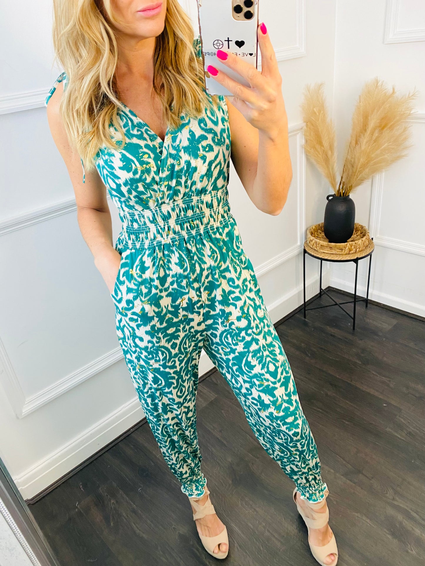 MAMIE - Green Cuff Bottom Patterned Jumpsuit