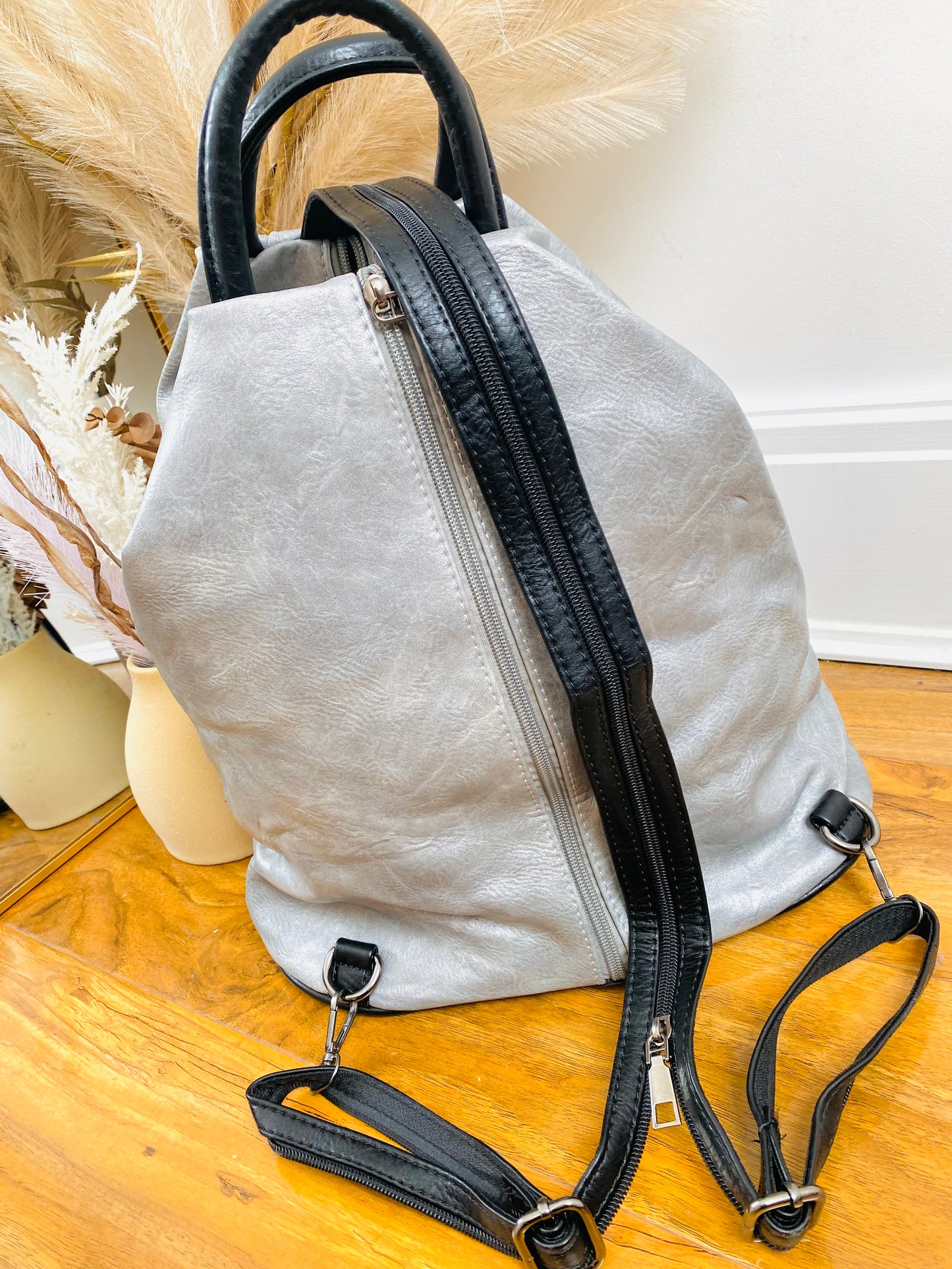 Top handle faux leather black and grey ruck sack