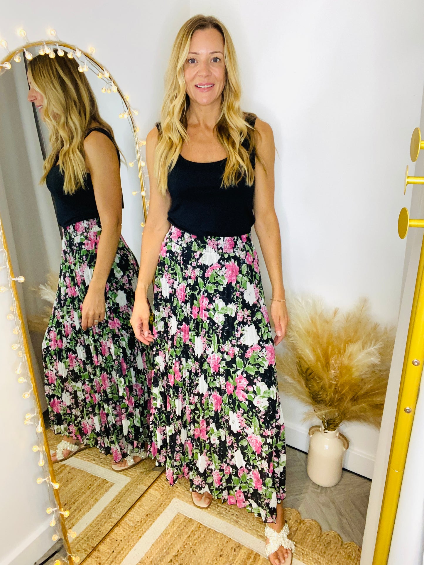 FREYA - Pleated Floral Print Maxi Skirt In Black